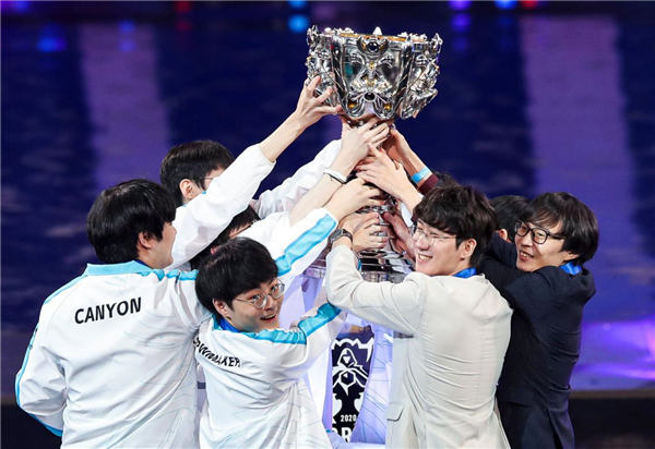 CSGO比赛Vitality要变阵换血，Bubzkji来给小蜜蜂支招？