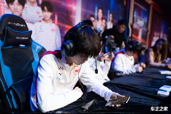 canyon：我们故意放强势英雄的