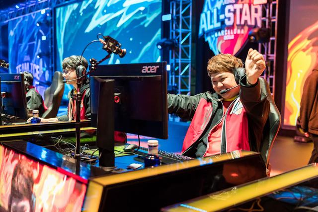 s1mple 和 kennyS 将在中国对战
