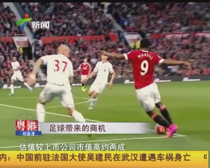 罗云熙与LPL四支出征队伍合照：LPL加油出征顺利，等凯旋！